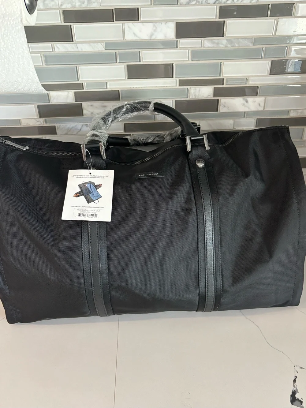 Hook & Albert garment carry on bag black new weekender duffel bag